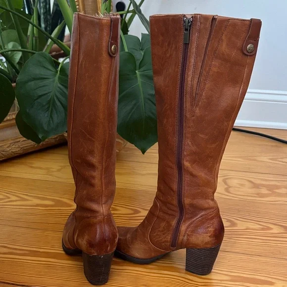 Clarks Brown Leather knee high Boots size 6 - Picture 3 of 9